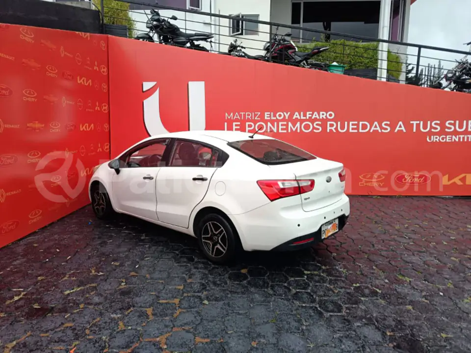 Foto 4 de Kia Rio R