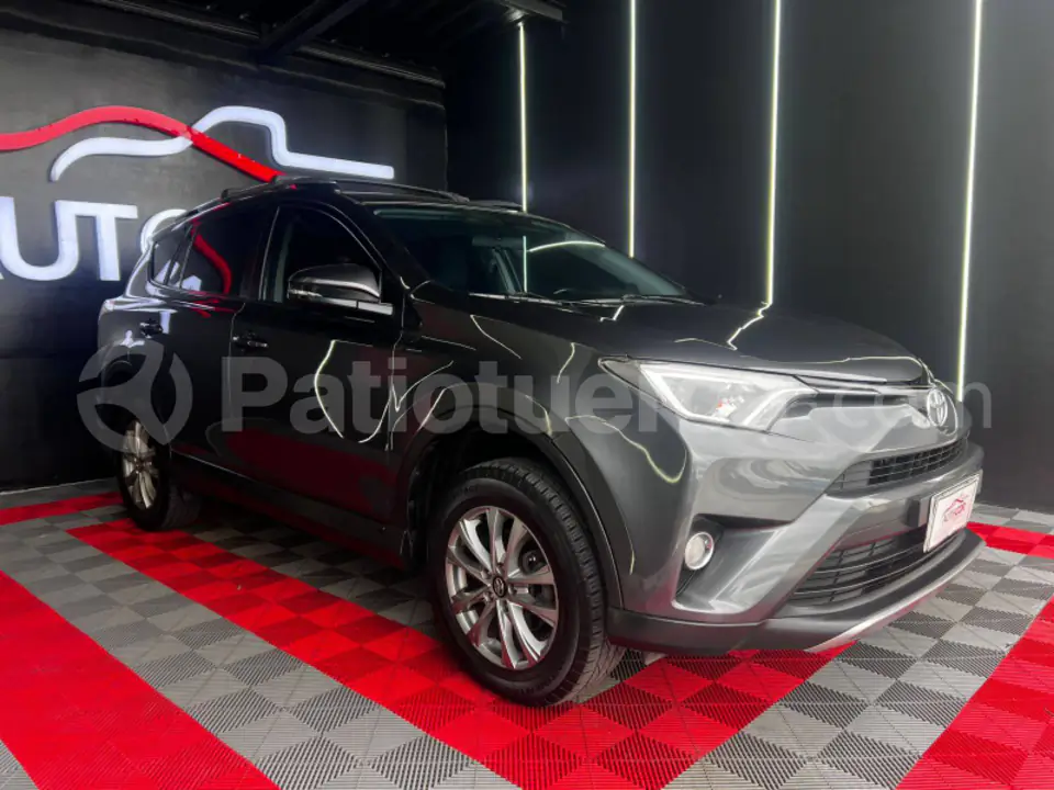 Foto 5 de Toyota NEW RAV4 AC 2.0 5P