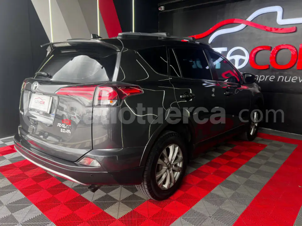 Foto 22 de Toyota NEW RAV4 AC 2.0 5P