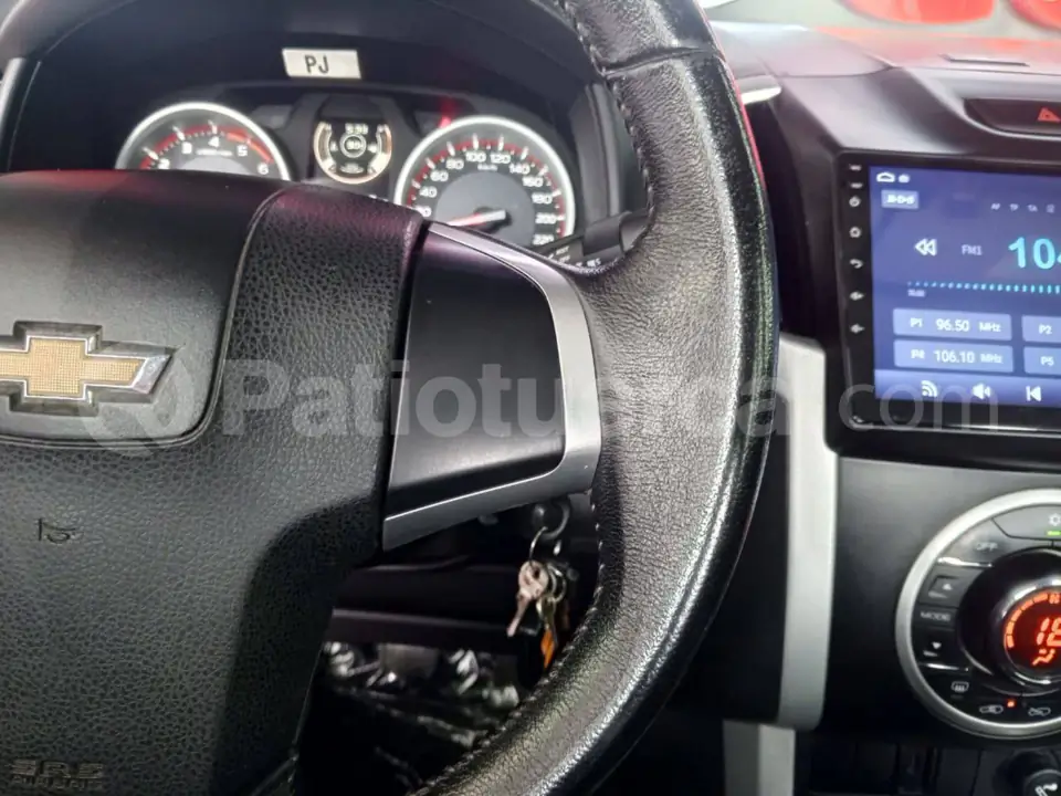 Foto 14 de Chevrolet DMAX CRDI FULL