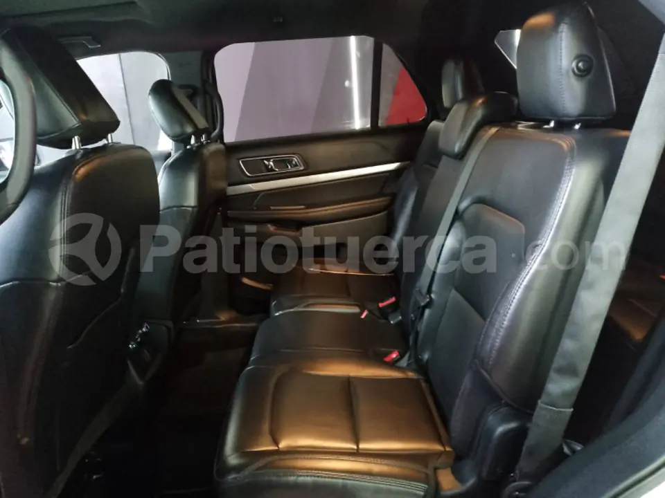 Foto 16 de Ford Expedition XLT