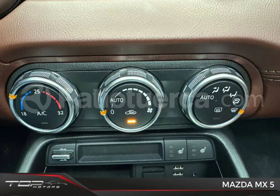 Foto 16 de Mazda MIATA MX 5