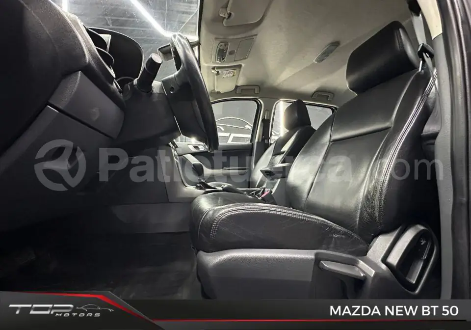 Foto 3 de Mazda New BT-50