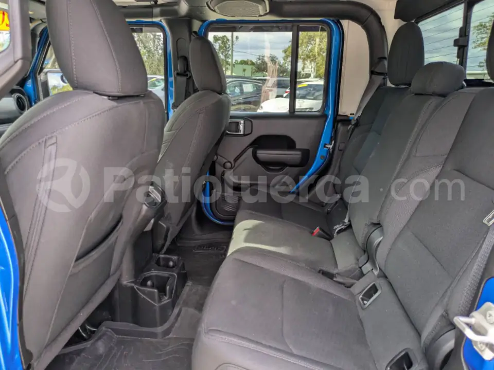 Foto 12 de Jeep GLADIATOR SPORT