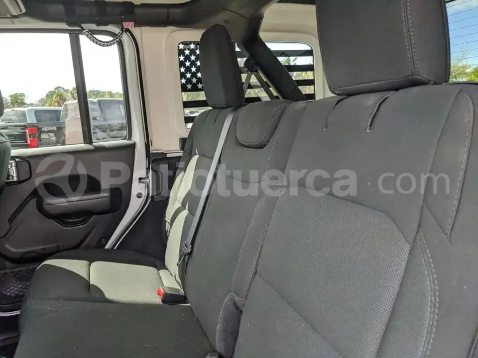 Foto 13 de Jeep Wrangler
