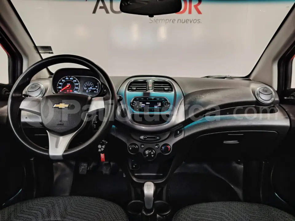 Foto 5 de Chevrolet Spark GT