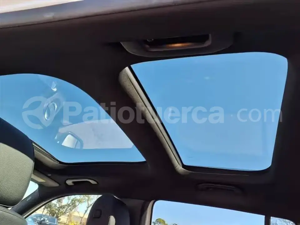 Foto 12 de Mercedes Benz GLB250