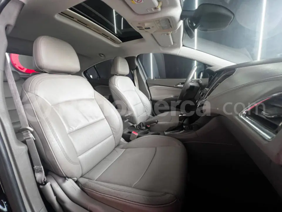 Foto 11 de Chevrolet Cruze