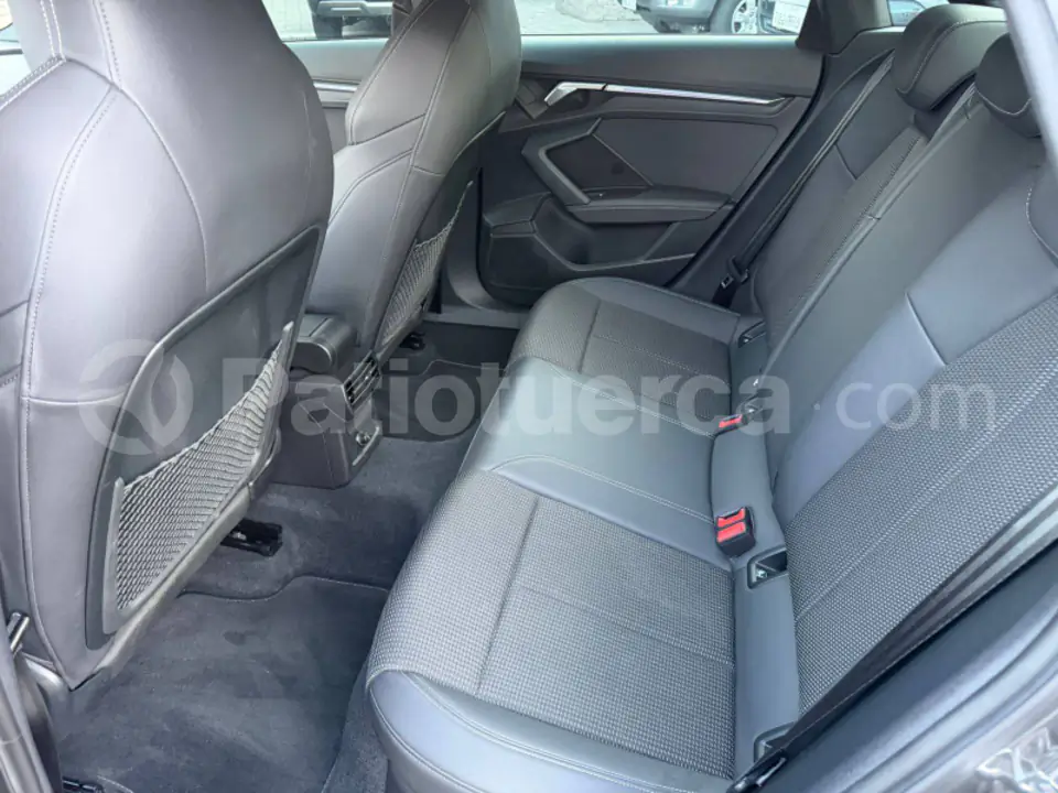 Foto 16 de Audi S3 8VSS4L