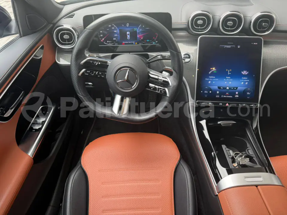 Foto 3 de Mercedes Benz C300 AMG LINE