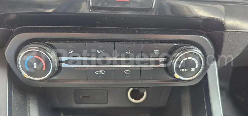 Foto 12 de Chery TIGGO 2 PRO