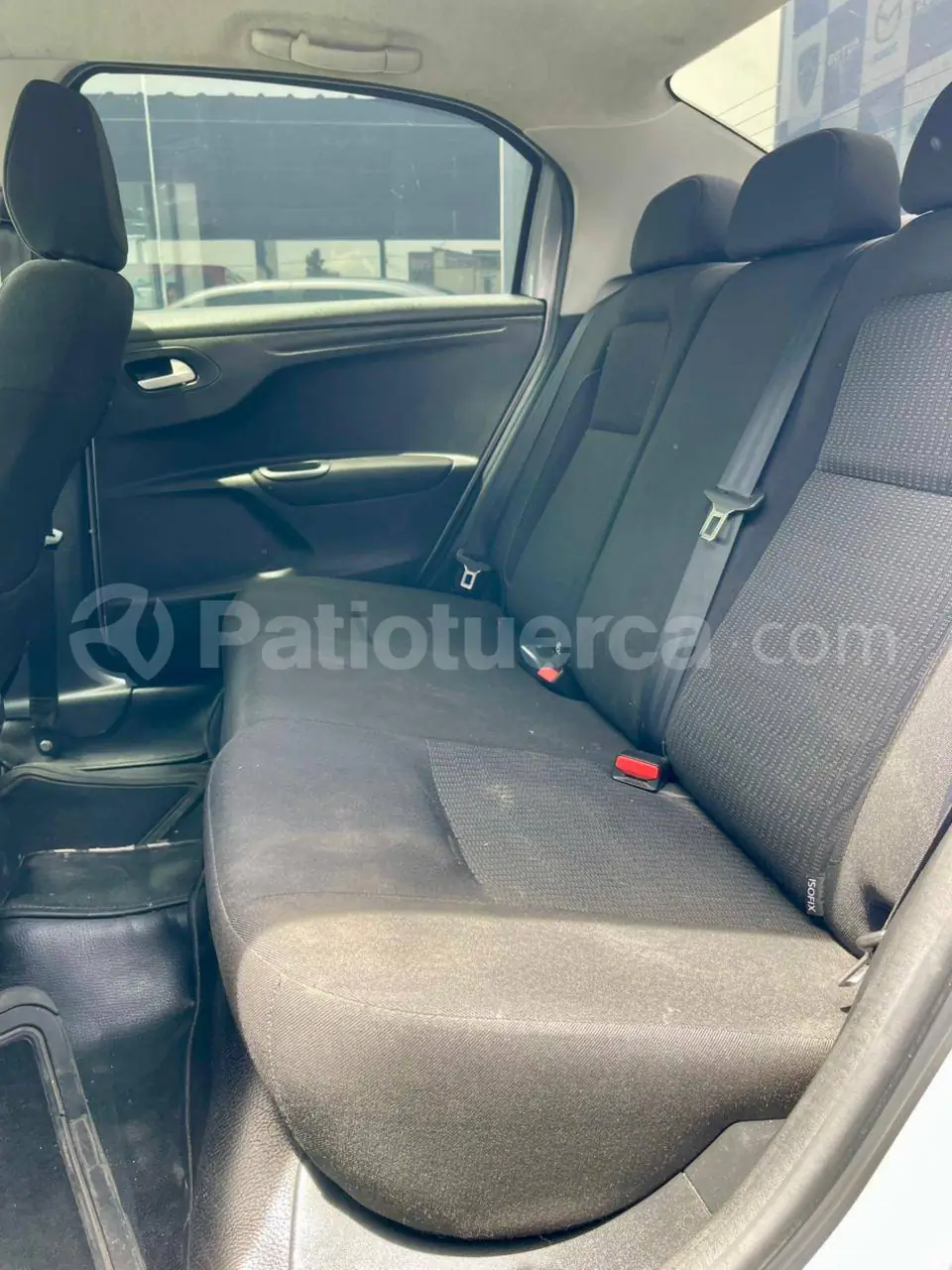 Foto 10 de Peugeot 301 Allure