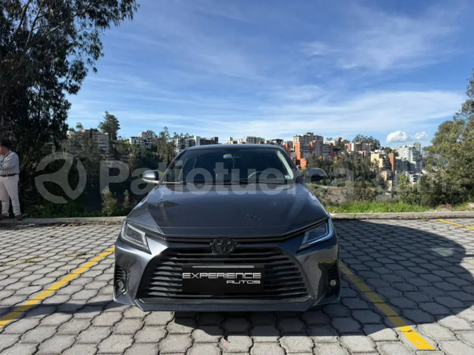 Foto 6 de Toyota Yaris S