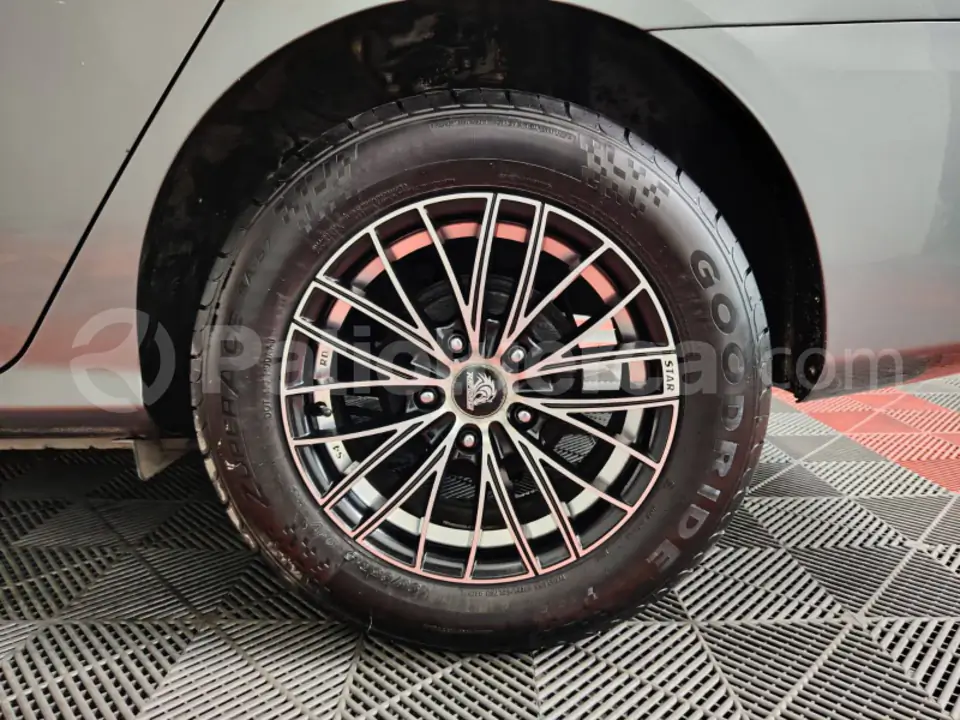 Foto 25 de Hyundai Elantra