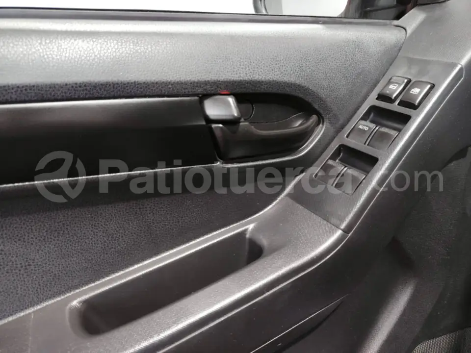 Foto 24 de Chevrolet D-max Crdi 2.5 CD 4x4 TM Diesel