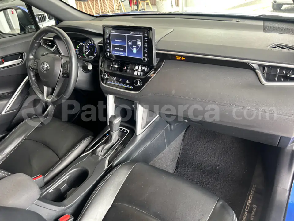 Foto 11 de Toyota COROLLA CROSS