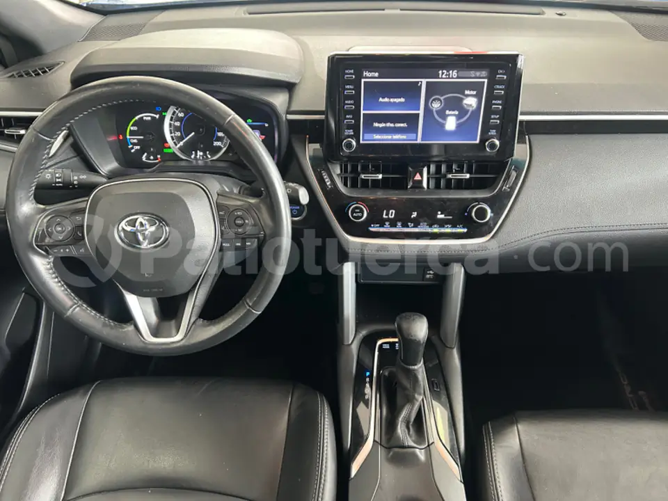 Foto 12 de Toyota COROLLA CROSS