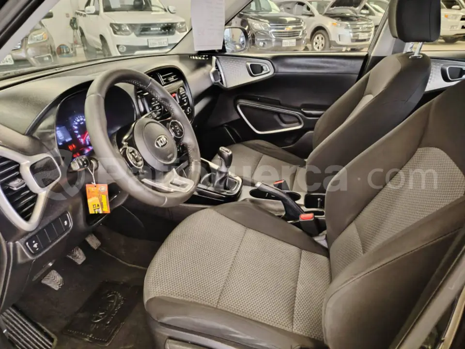 Foto 13 de Kia Soul LX