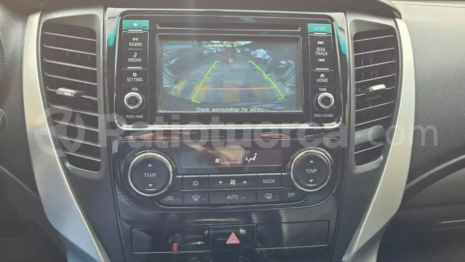 Foto 10 de Mitsubishi Montero Sport Diesel