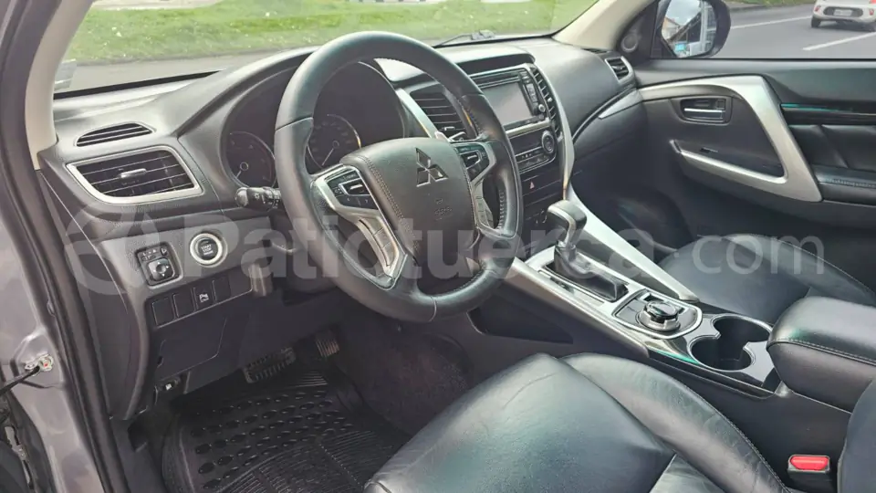 Foto 12 de Mitsubishi Montero Sport Diesel