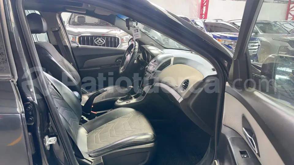 Foto 8 de Chevrolet Cruze