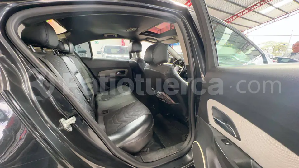 Foto 9 de Chevrolet Cruze