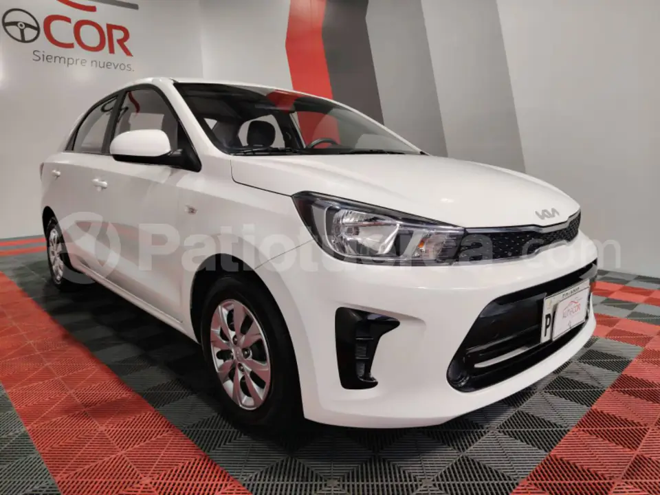 Foto 3 de Kia Soluto LX