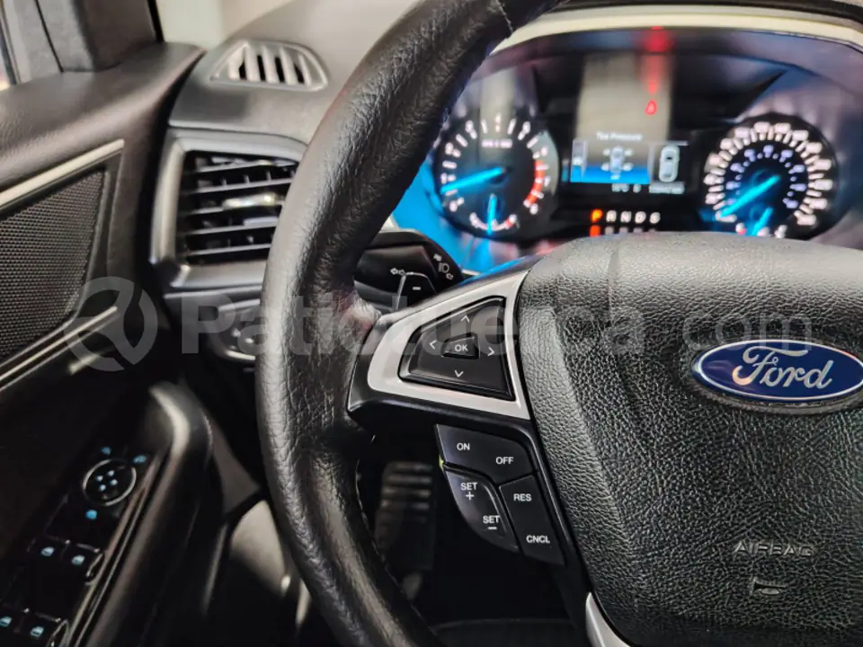 Foto 19 de Ford Edge