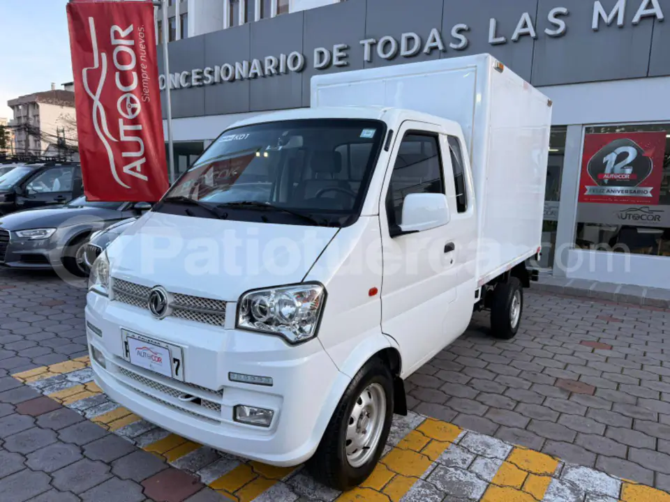 Foto 1 de DongFeng K01