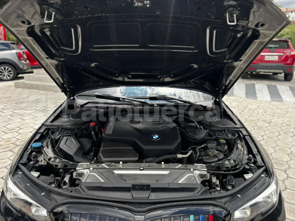 Foto 25 de BMW 320i