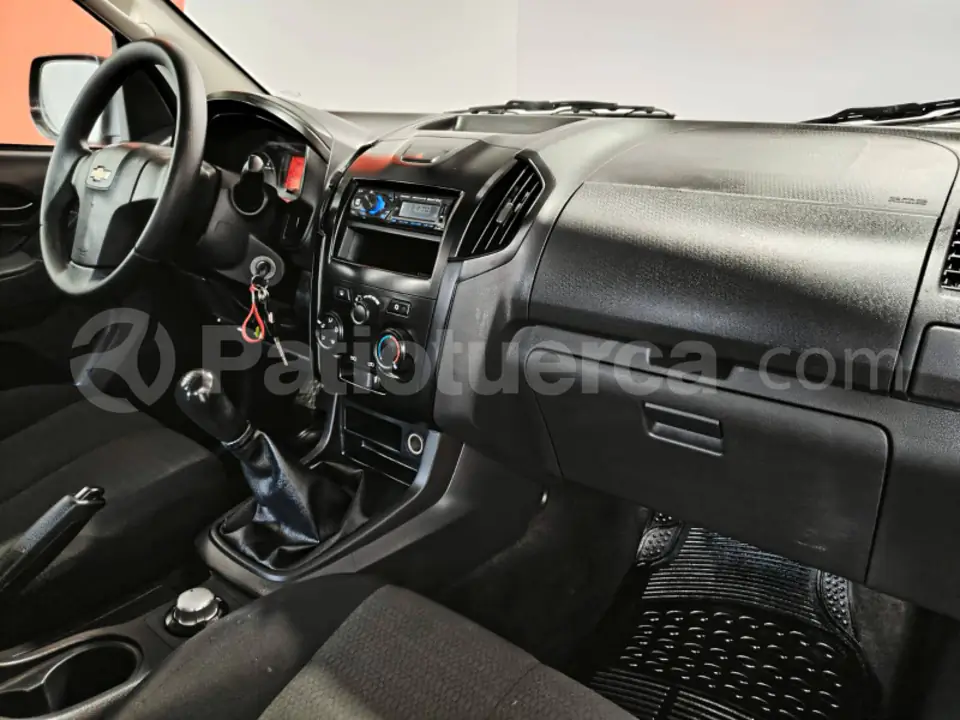 Foto 12 de Chevrolet D MAX CRDI FULL 2.5.