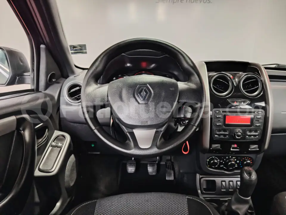 Foto 10 de Renault Duster 1.6
