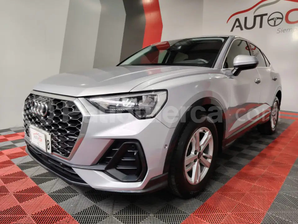 Foto 3 de Audi Q3 SPORTBACK