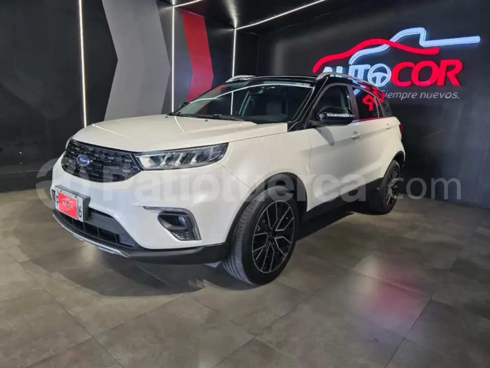 Foto 1 de Ford Territory