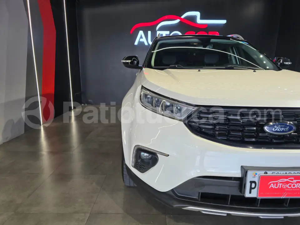 Foto 3 de Ford Territory