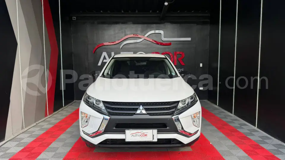 Foto 2 de Mitsubishi Eclipse Cross