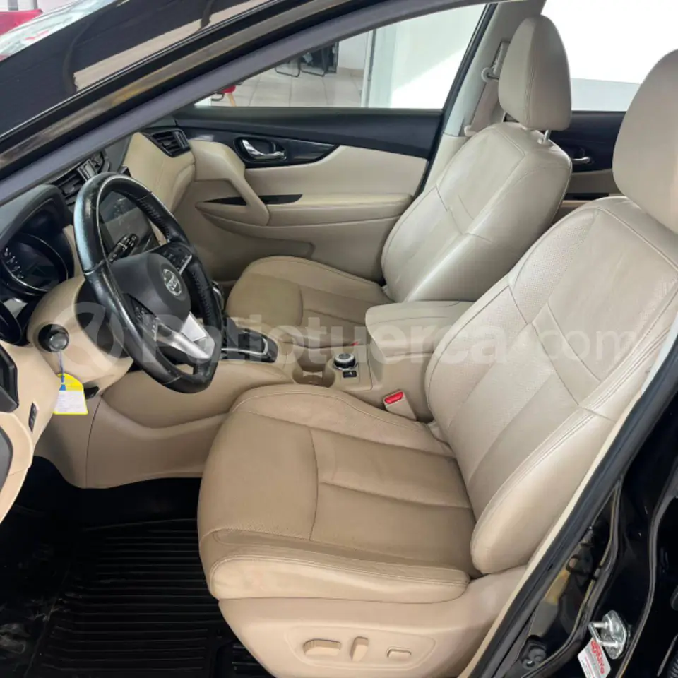 Foto 15 de Nissan X-Trail Exclusive CVT