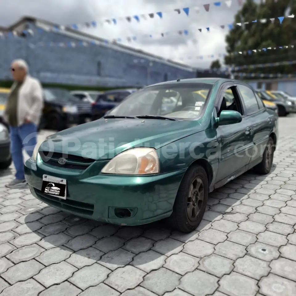 Foto 1 de Kia Rio Stylus