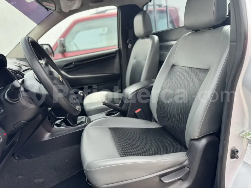 Foto 9 de Chevrolet D-MAX 4X2 CS