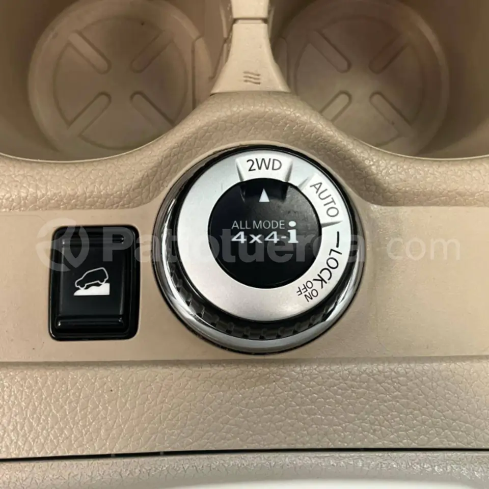 Foto 9 de Nissan XTRAIL EXCLUSIVE