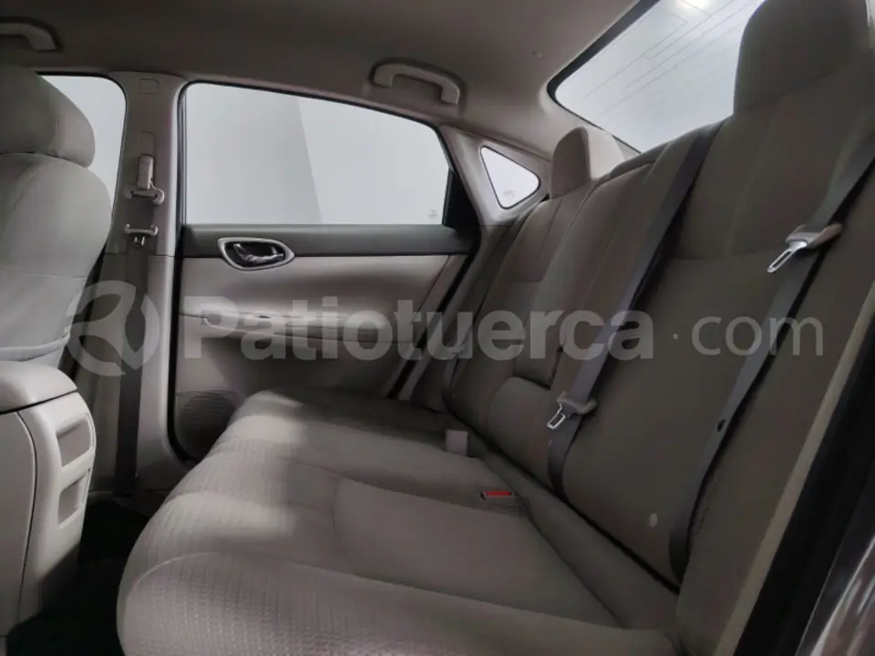 Foto 8 de Nissan Sentra Advance