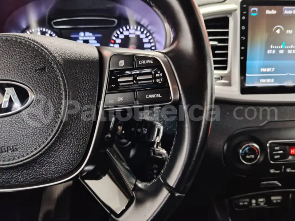 Foto 18 de Kia SORENTO LX