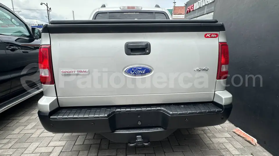 Foto 10 de Ford Sport Track