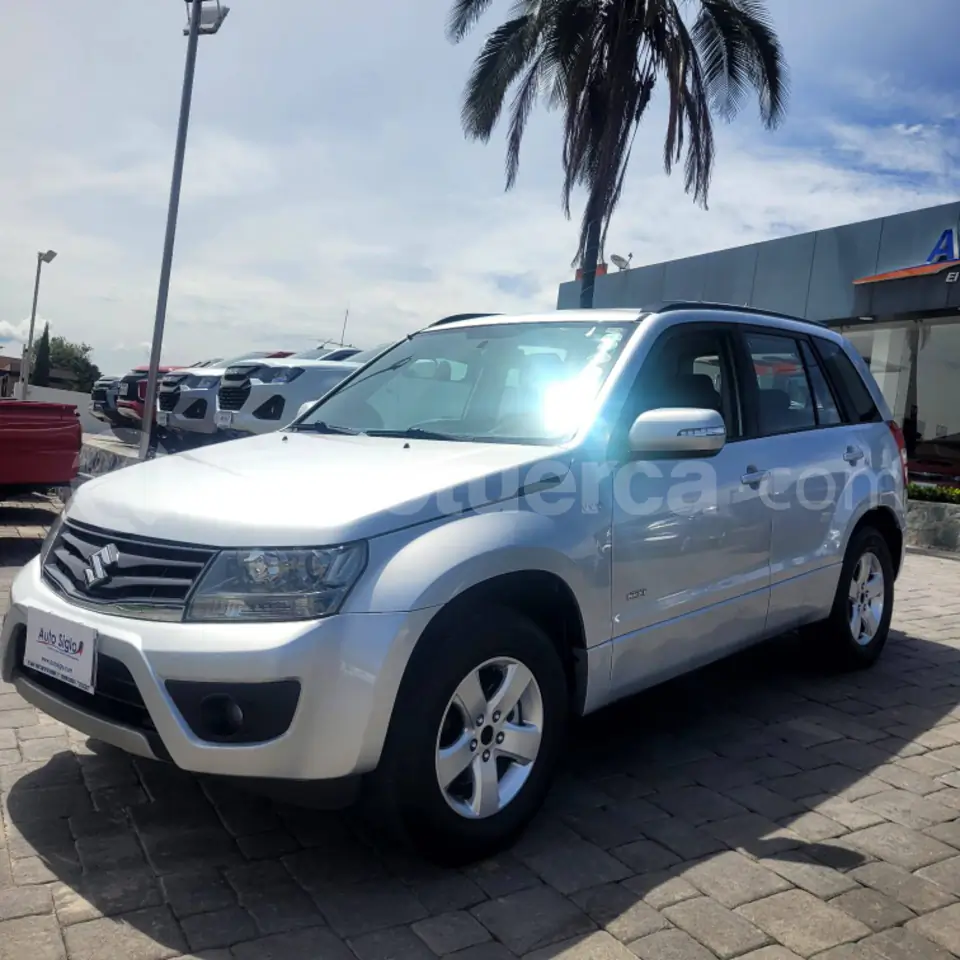 Foto 2 de Suzuki Grand Vitara 5P