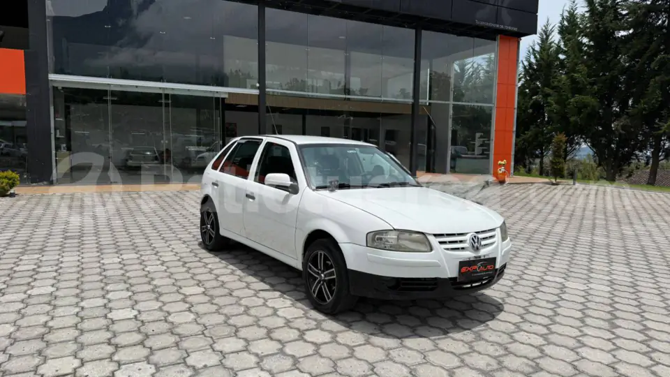 Foto 4 de Volkswagen Gol Confortline 1.8