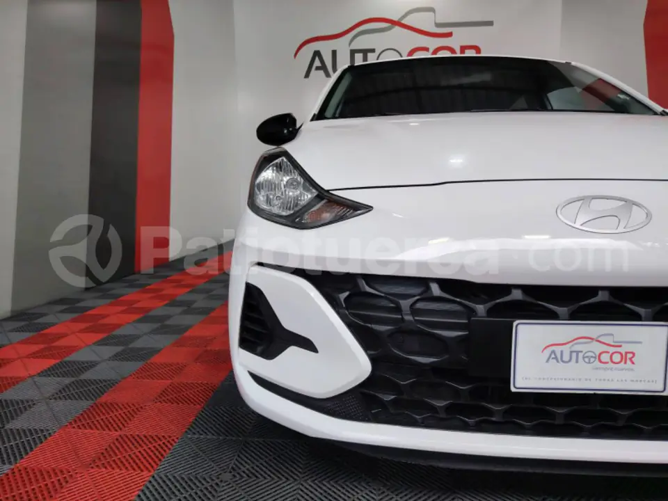 Foto 7 de Hyundai GRAND I10 GLS