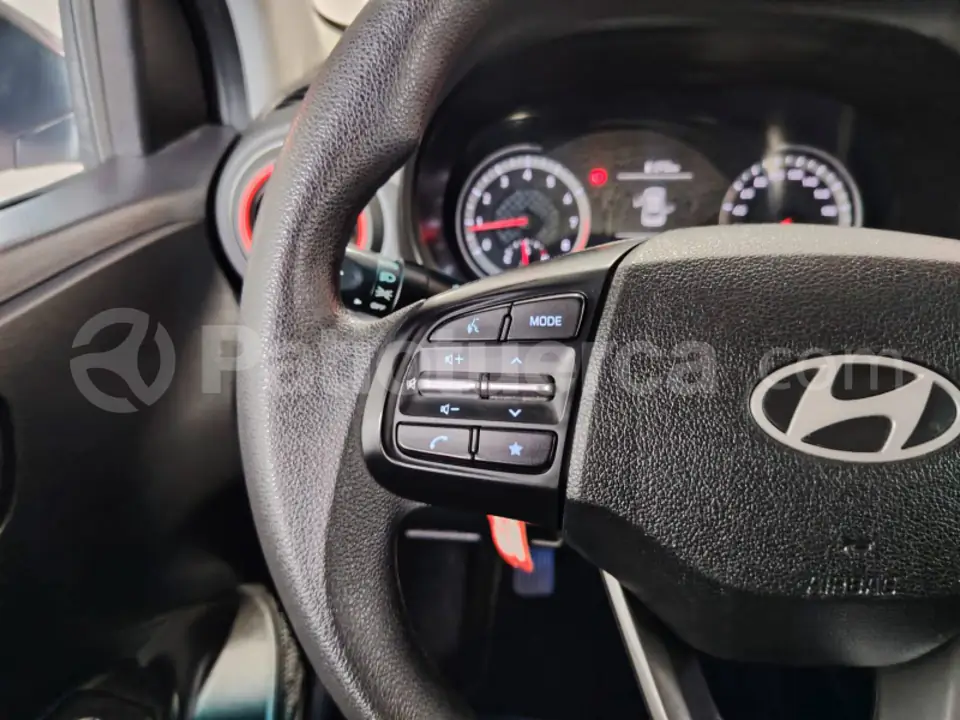 Foto 25 de Hyundai GRAND I10 GLS