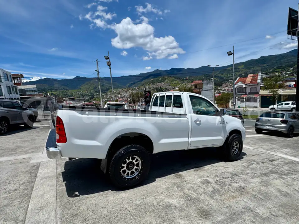 Foto 5 de Toyota Hilux CS 4x4