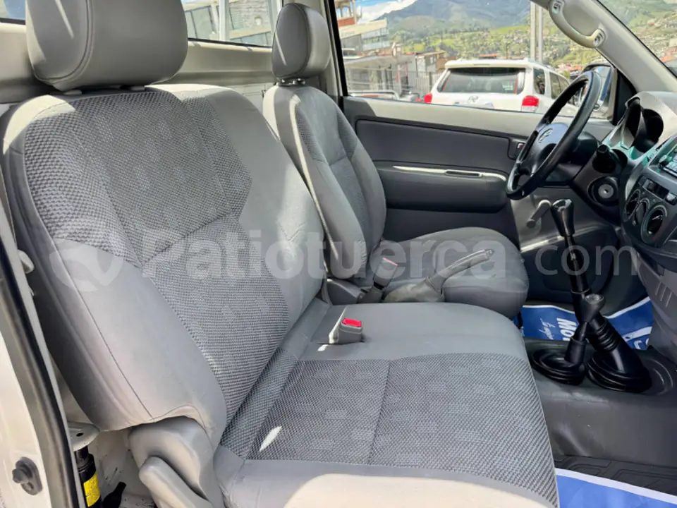 Foto 10 de Toyota Hilux CS 4x4