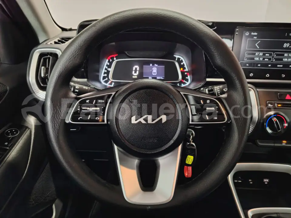 Foto 27 de Kia Sonet AC